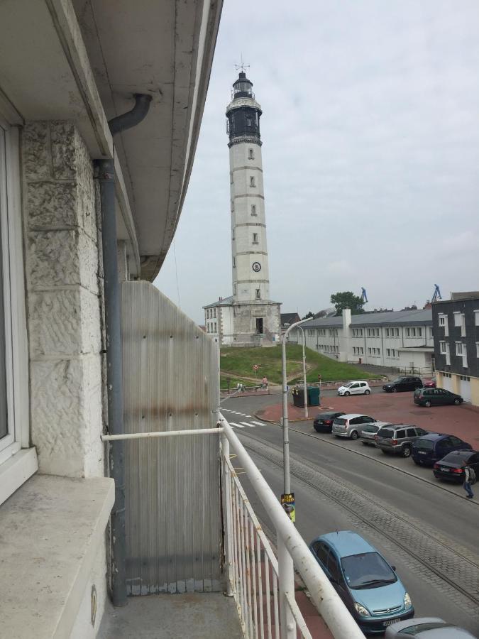 La Petite Jungle Apartment Calais Exterior photo